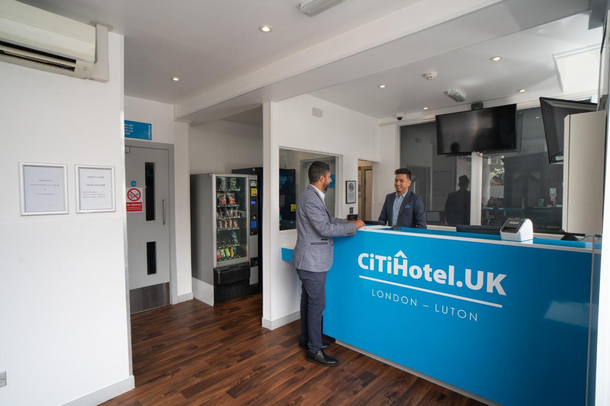 Citi Hotel London Luton Luton  Exterior photo